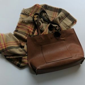 Street Level Reversible Vegan Leather Tote Bag